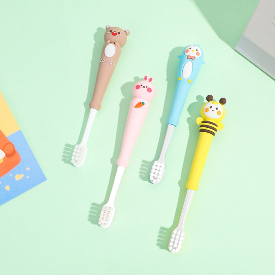 ID:1121 - Cartoon children's toothbrush oral cleaning small head soft bristle toothbrush for children aged 2-6 years old